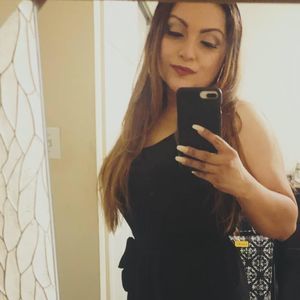 Meet your Posher, Emma